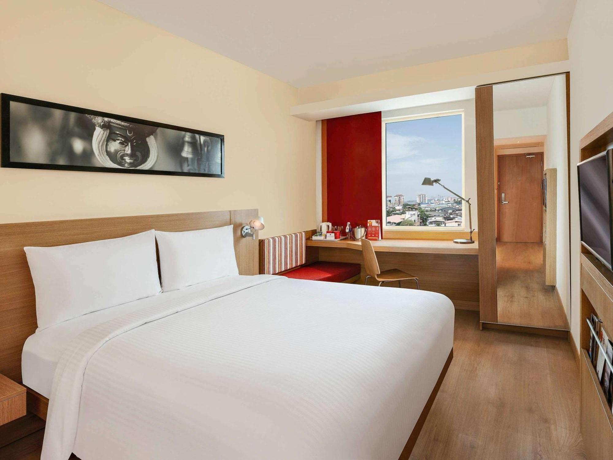 Ibis Kochi City Centre - An Accor Brand Dış mekan fotoğraf