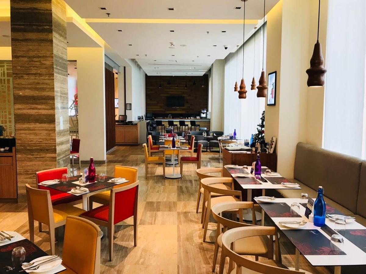 Ibis Kochi City Centre - An Accor Brand Dış mekan fotoğraf